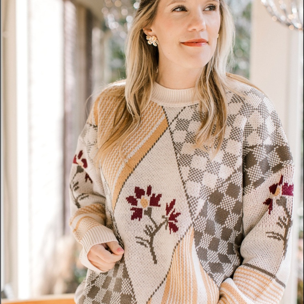 Polagram Floral Checkered Sweater - Cream and Brown